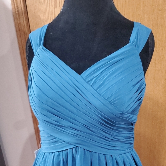 Azazie Angie Ink Blue Ruched V-Neck Midi Dress for Wedding Guest - Picture 3 of 7
